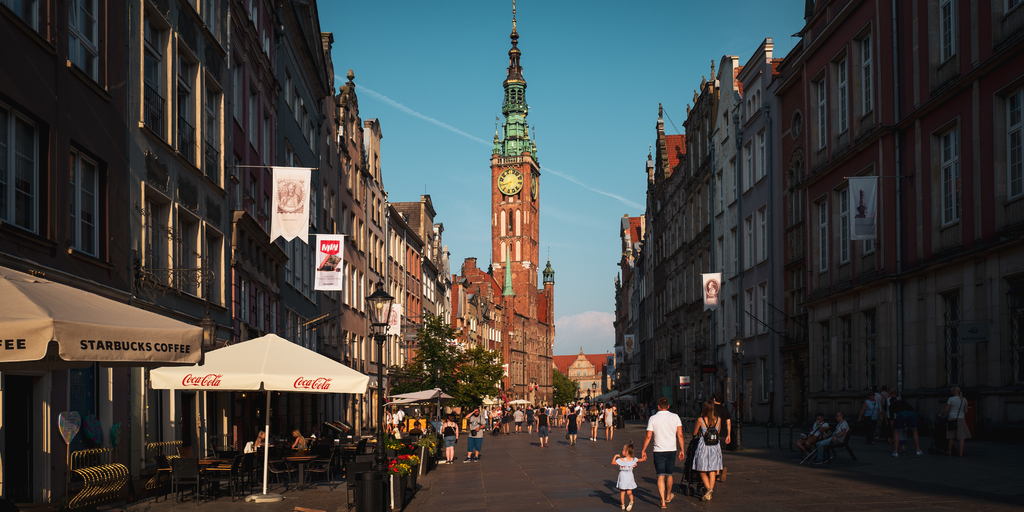 波兰比托姆港口,波兰港口格但斯克冬季封冻期