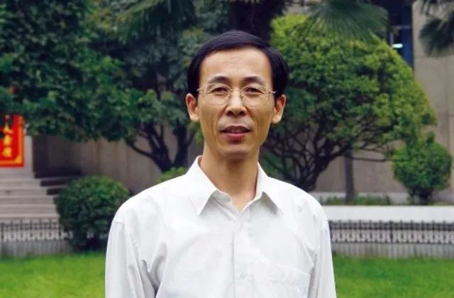 西安学习ai人工智能技术学校,西安高级中学今年招收人数