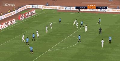 大连一方博阿滕转身分球过人,博阿滕最新战报