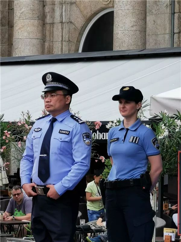 骄傲！8名扬州警察现身克罗地亚，惊艳亮相世界舞台