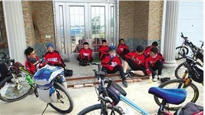 山西骑车到上海，1800公里的毕业季，中国好老师的真选择