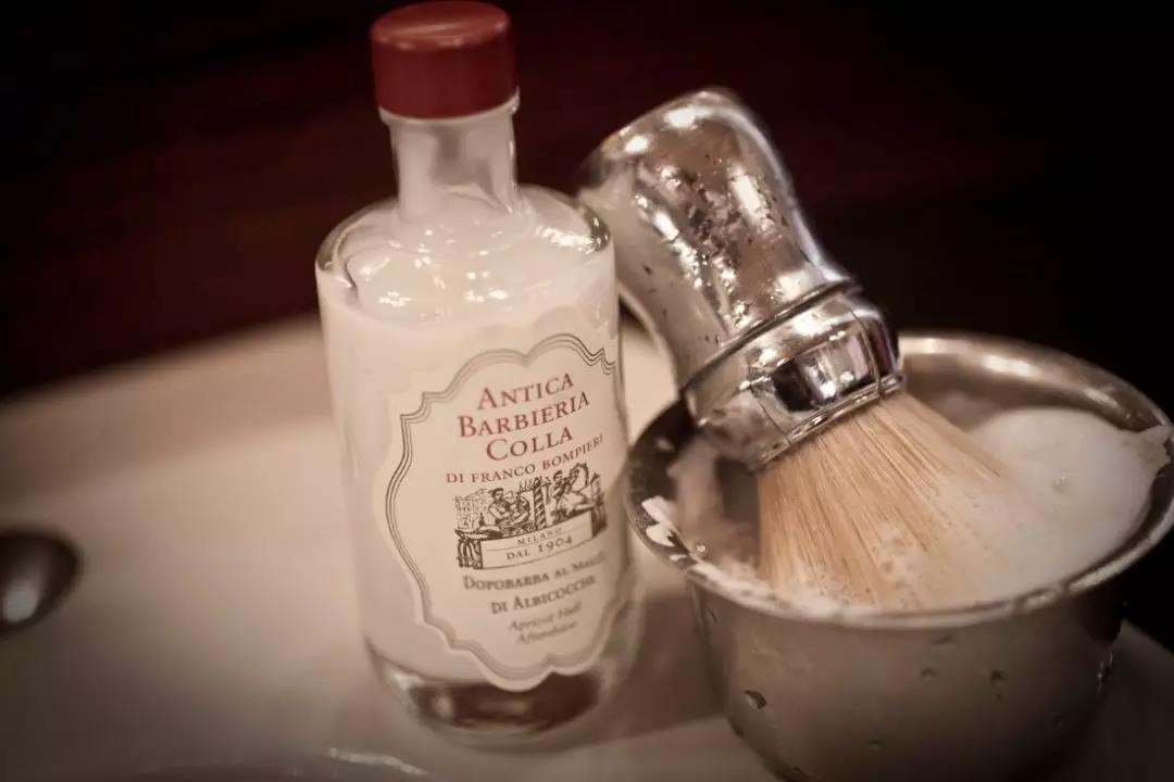 4岁儿童长胡须正常吗,4岁小孩长胡须