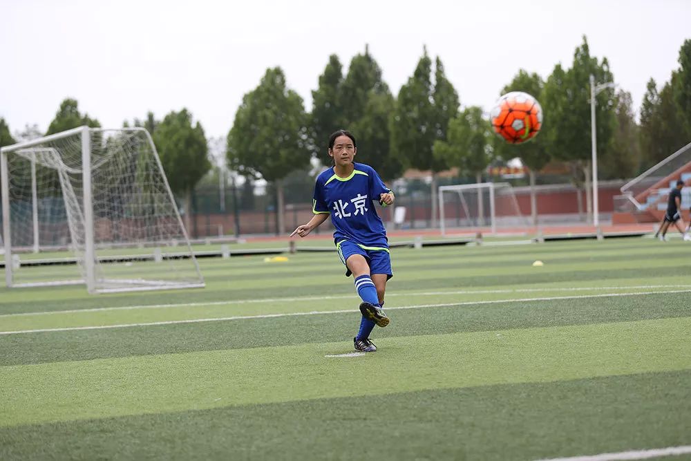 北京足球场地夏令营,北京足球夏令营训练