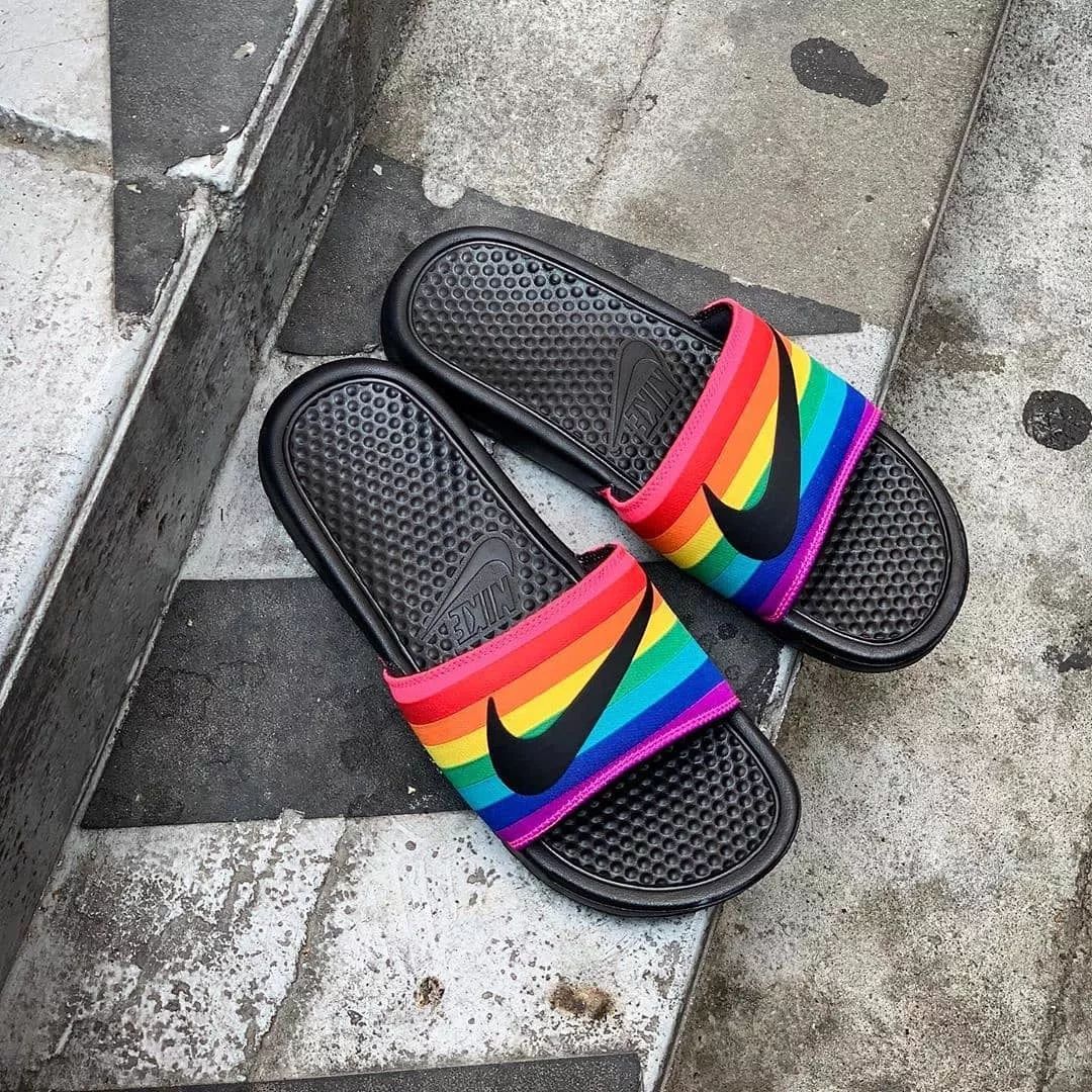 今年最潮流的拖鞋是哪种,最便宜的高性价比拖鞋