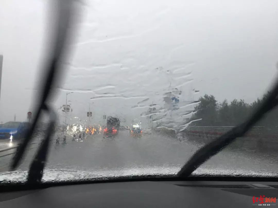 四川最新雨情预警,四川大到暴雨明后天强降雨仍持续
