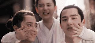 被困在火场时求救方法有哪些,被困火场逃生