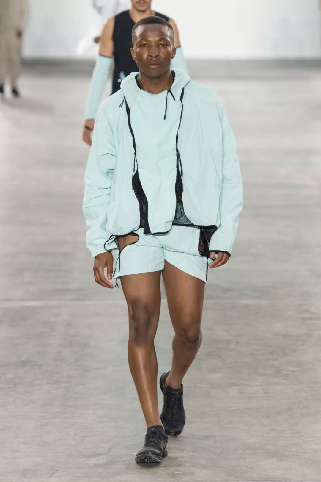 20年春夏男装流行色,2020国际服装春夏男装色彩配比