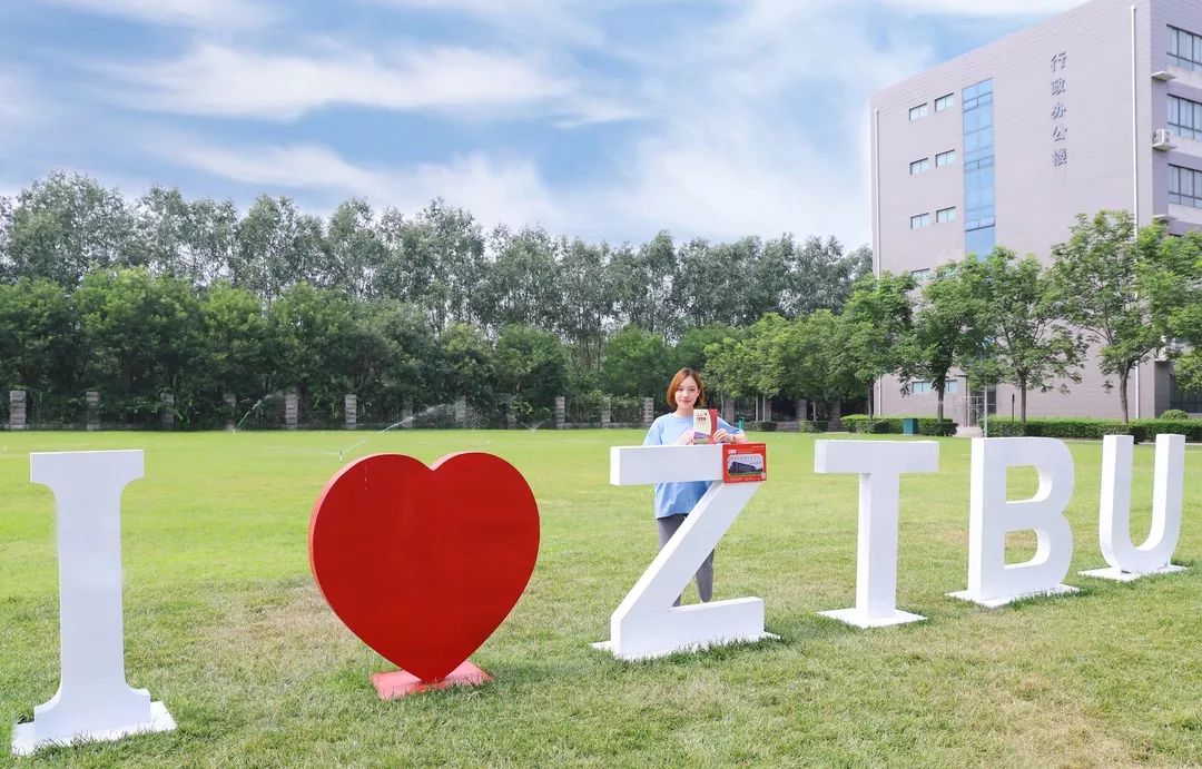 河南高校录取通知书发放,河南高校录取通知书上新