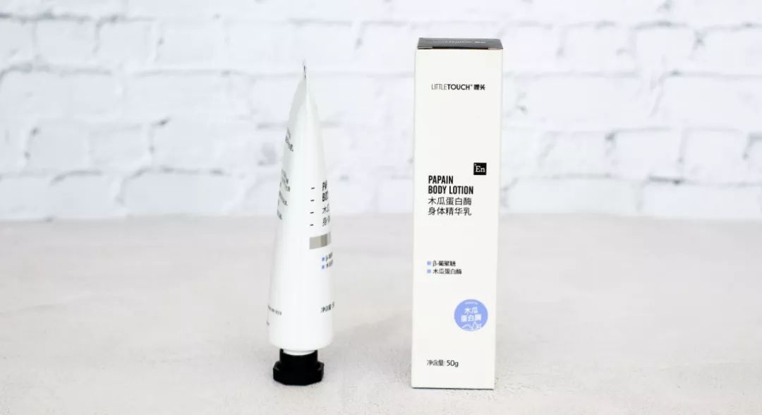 皮肤干燥起皮的救星,皮肤干燥起皮怎么办用什么护肤品