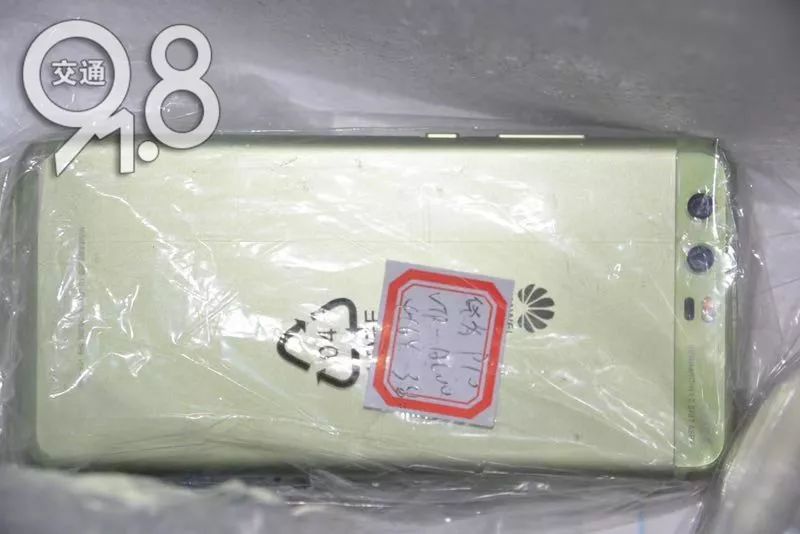 破获假华为手机案例,深圳警方抓获假冒华为手机