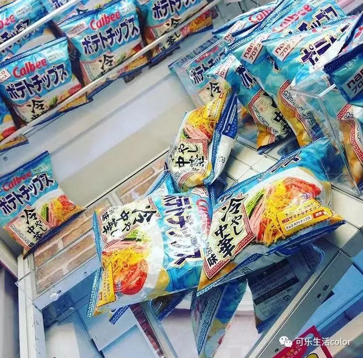 霓虹McCafé夏日新品，竟然有「中华冷面味」奶昔？