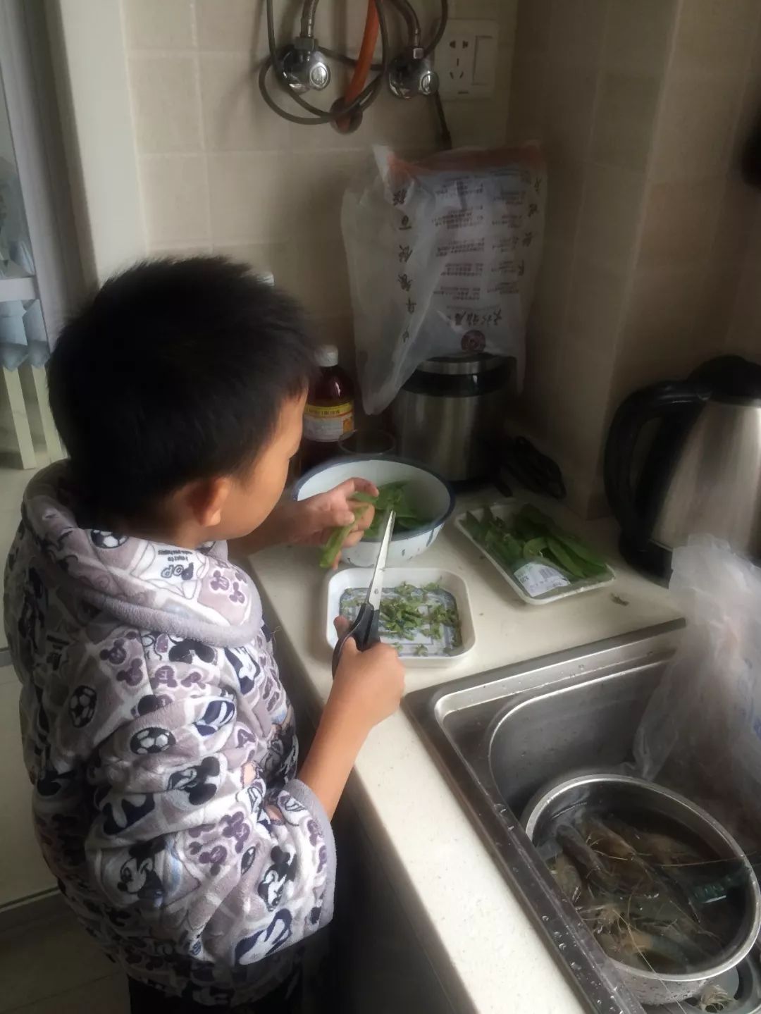 天呐，才10岁！江阴这个姓*党**的男孩火了