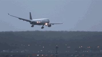 每周哪天买机票最便宜,淡季便宜机票是否可以选座位