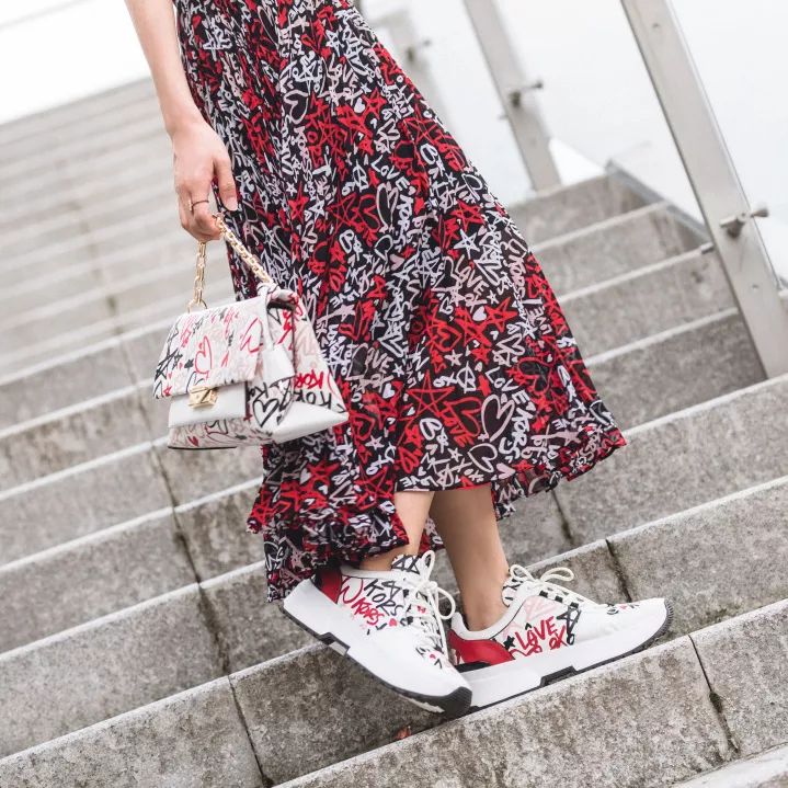 七夕续命指南,七夕送礼指南单身慎点