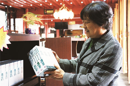 香港李筱玲,李筱玲广西