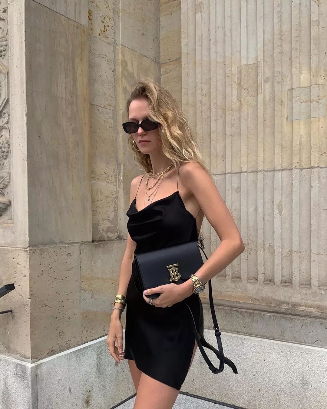 告别“大腹婆”，立变“小腰精”！穿上它，躺着拥有平坦小腹