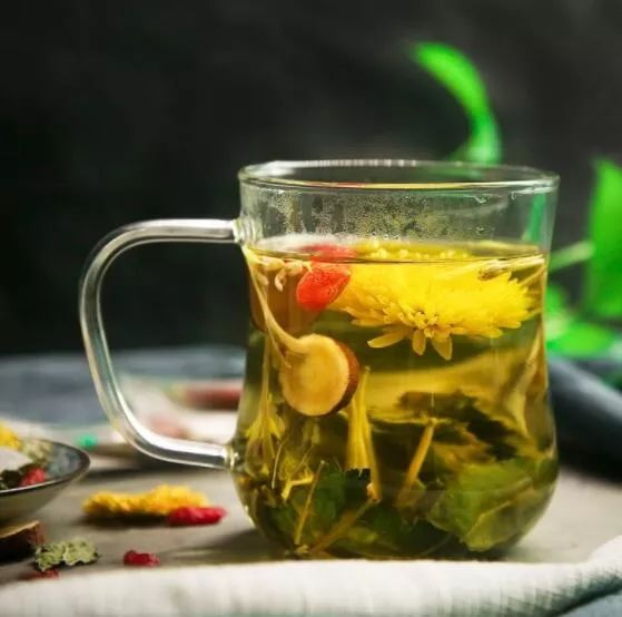 夏天降火的茶三清茶,夏季败火三花茶