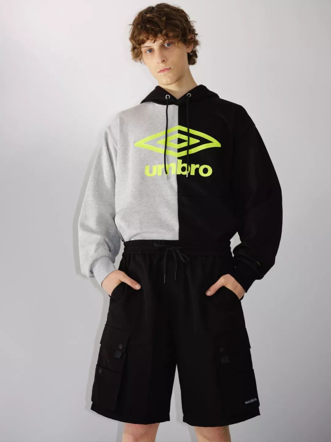 足球衣潮流设计,足球衣风格穿搭