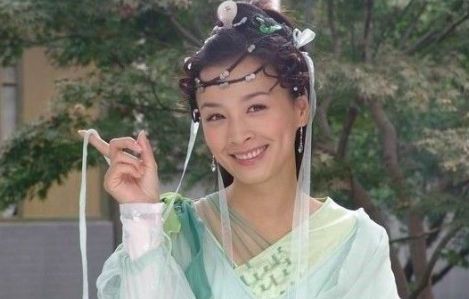 昔日女神负面消息缠身险过气，转手做生意却搞得风生水起