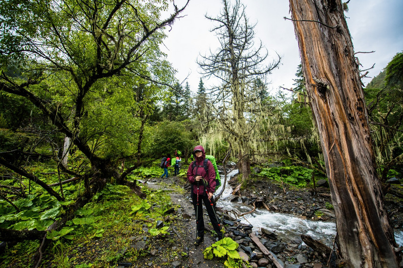 黑科技冲锋衣防暴雨,最强性能的冲锋衣