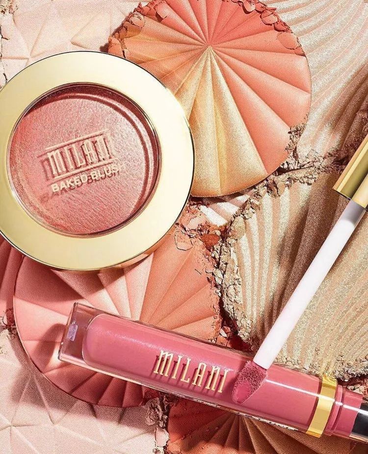 这些美妆潮品你最想拿走哪一个,这些网红化妆品还能用吗