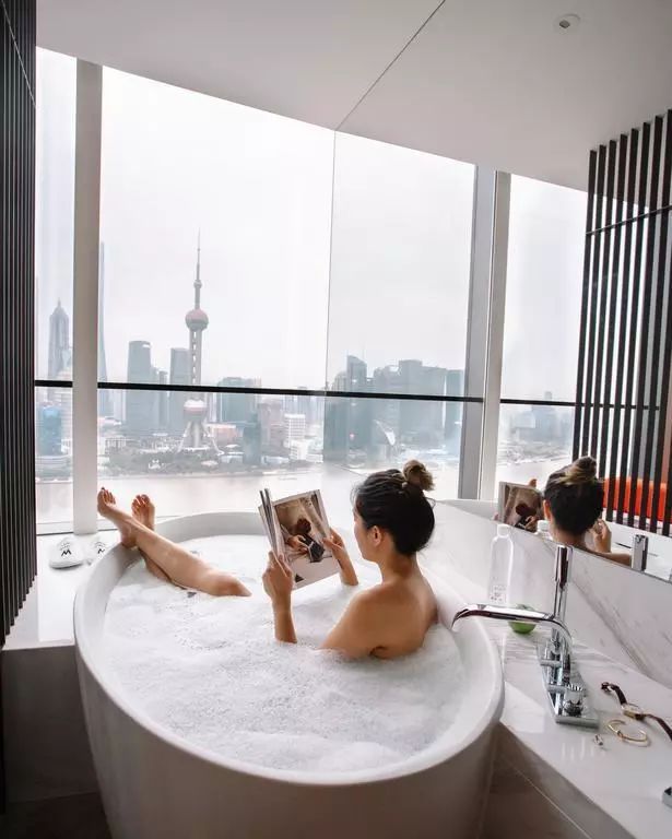 让我们谈一场光明正大的恋爱,让我们谈一次光明正大的恋爱