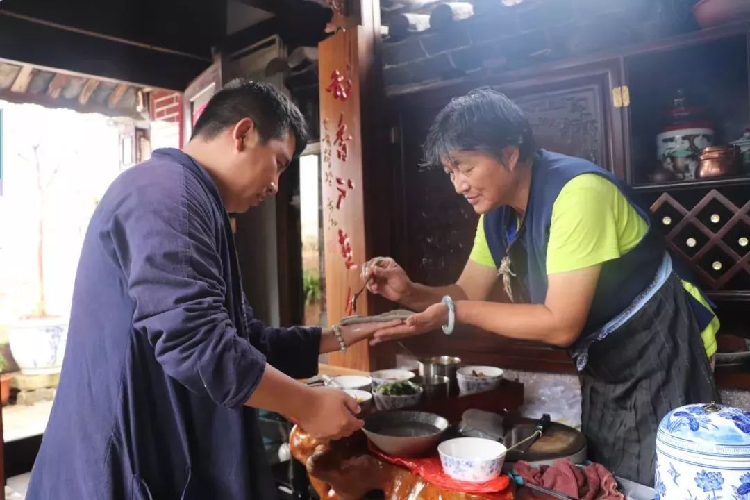 涓芥睙鐑噳绮夊摢瀹舵渶濂藉悆,涓芥睙甯傚尯瀹佽挆鍑夌矇鎺ㄨ崘