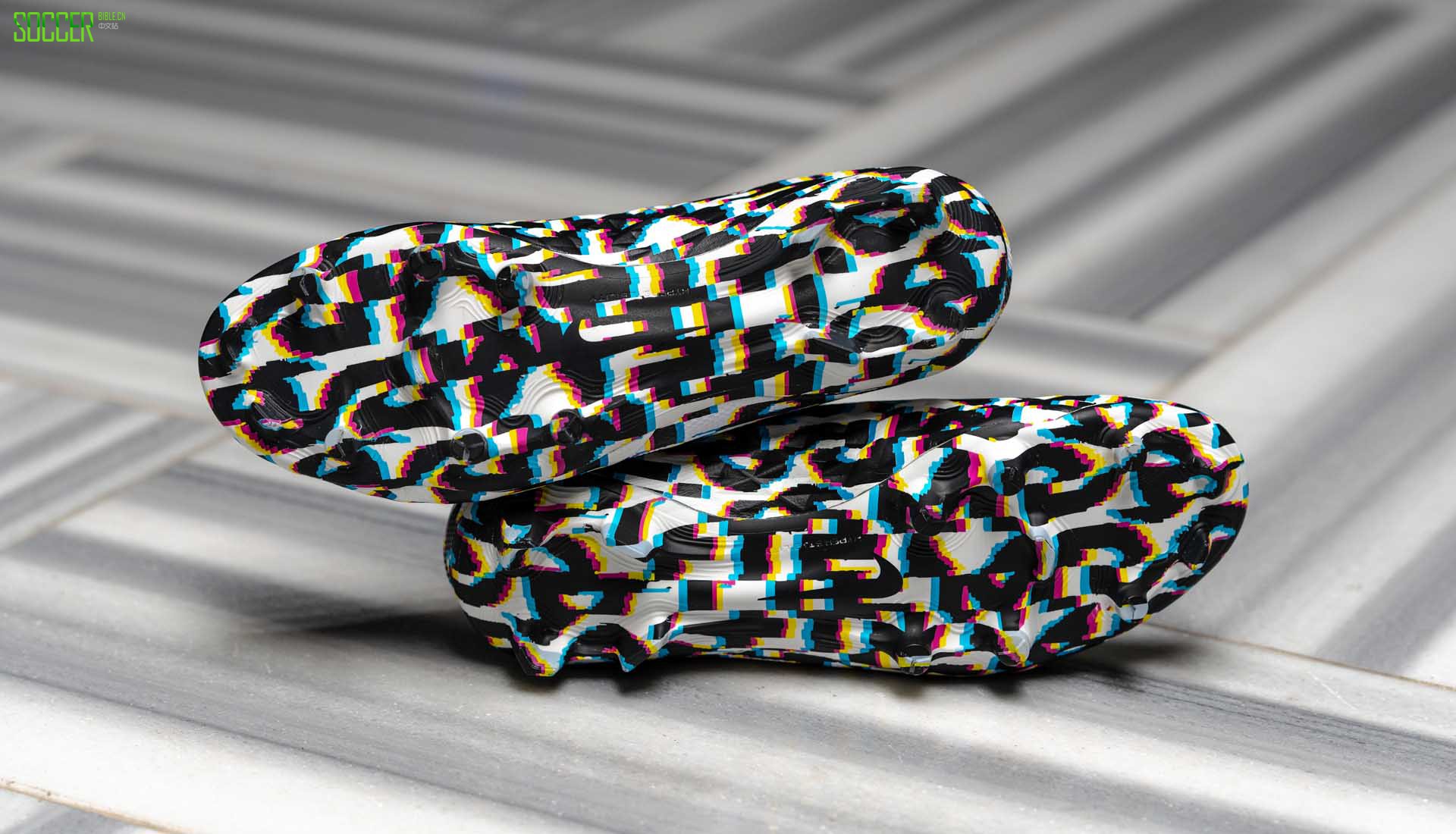 耐克传奇8蓝色碎钉,耐克传奇8入门款