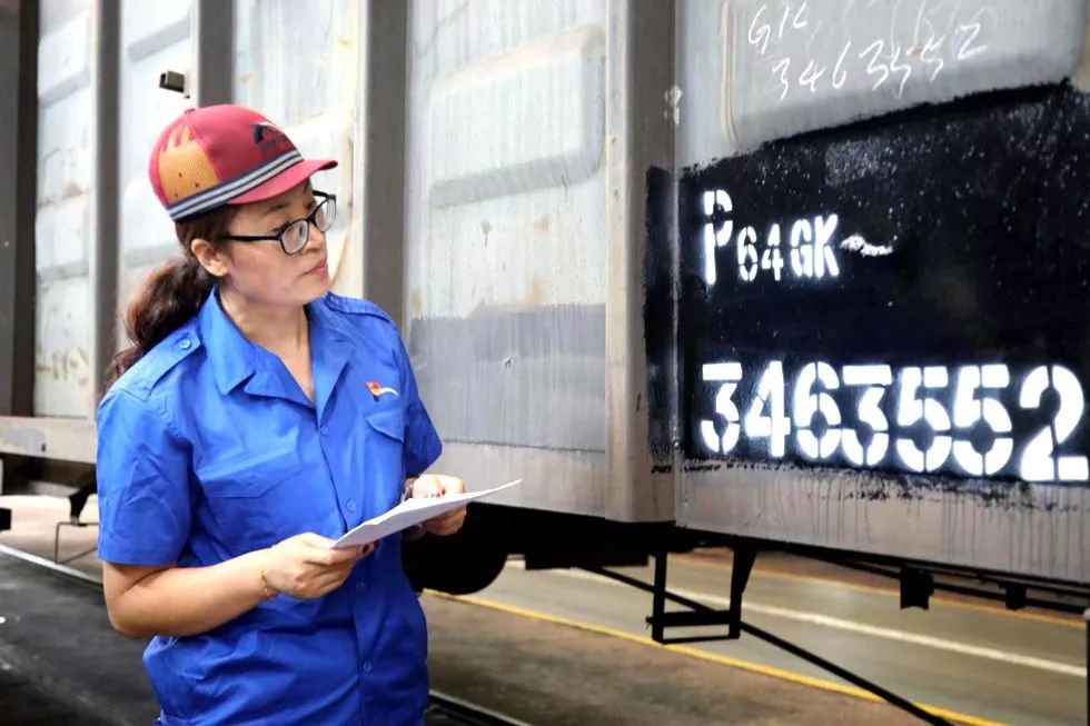 郎平时期的中国女排队员,中国女排郎平和她的老队员