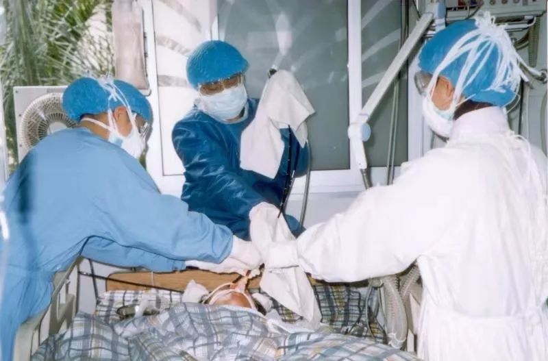 广东中医院张忠德医生,广东中医张忠德院长