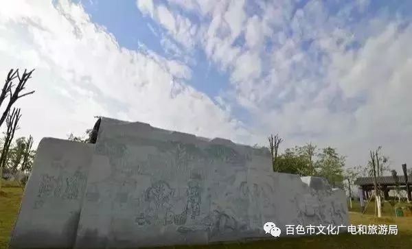 头条|不想走的太远?那我们就去百色这些美到窒息的旅游景点看看吧