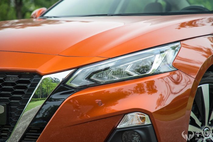 2013款日产天籁第一视角试驾,日产天籁舒适版适不适合跑专车