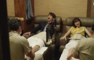 年轻人如何应对中年危机,年轻人如何度过中年危机