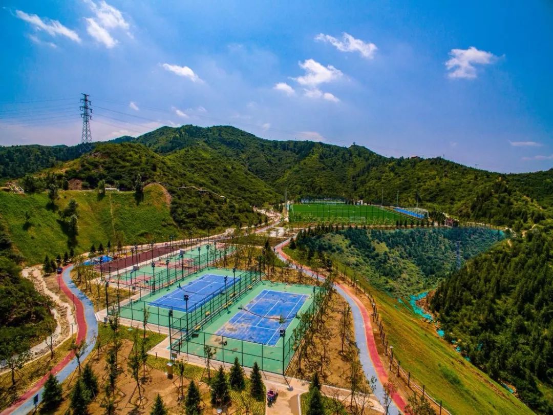 张家口晚上打卡的好地方,张家口最近特火的地方