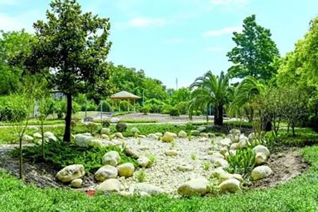 红绿蓝颜色寓意,红绿蓝的色相