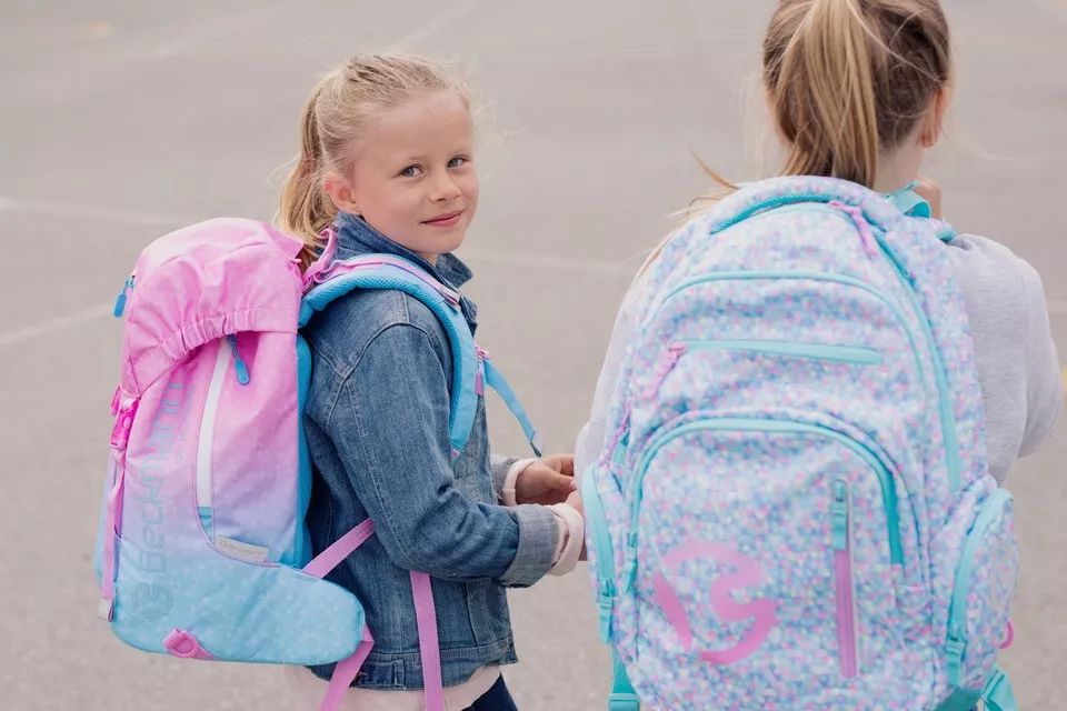 真正护脊的书包！挪威皇室*用御**书包！背着好看，保护脊椎，不驼背