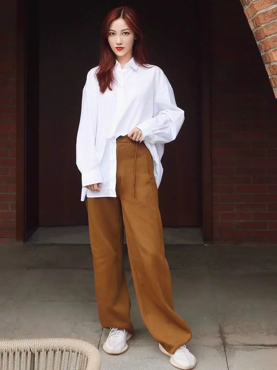 优衣库宽腿廓形牛仔裤搭配,优衣库显腿长的裤子