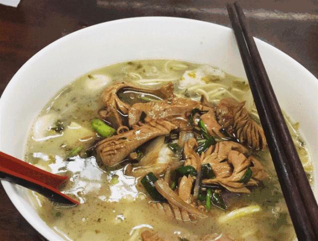 浙江其实是一个隐藏的吃面大省，义乌这两种面，看了就想流口水