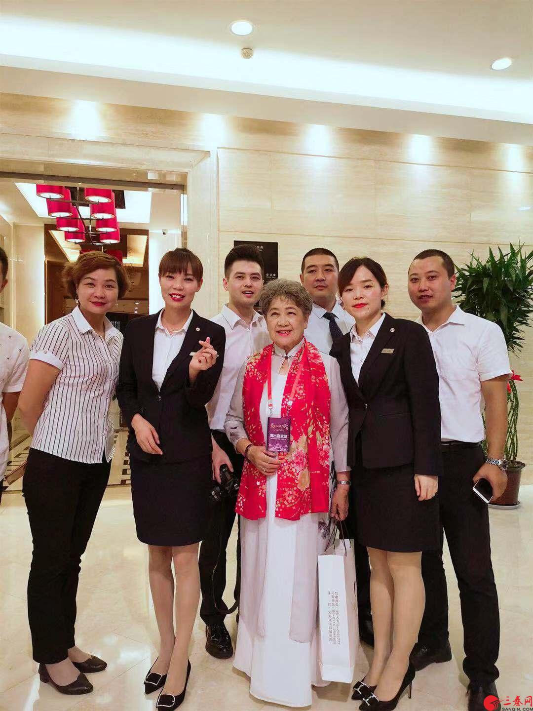 为喜迎新中国成立70周年电影音乐会，大汉天一酒店倾力保驾护航