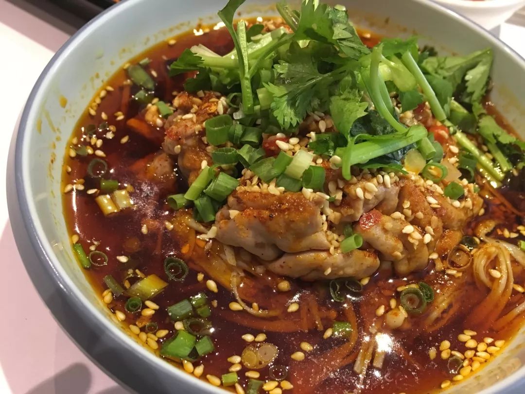 姝ｅ崡榻愬寳鐏攨涓蹭覆鍥㈣喘,姝ｅ崡榻愬寳鐏攨涓蹭覆