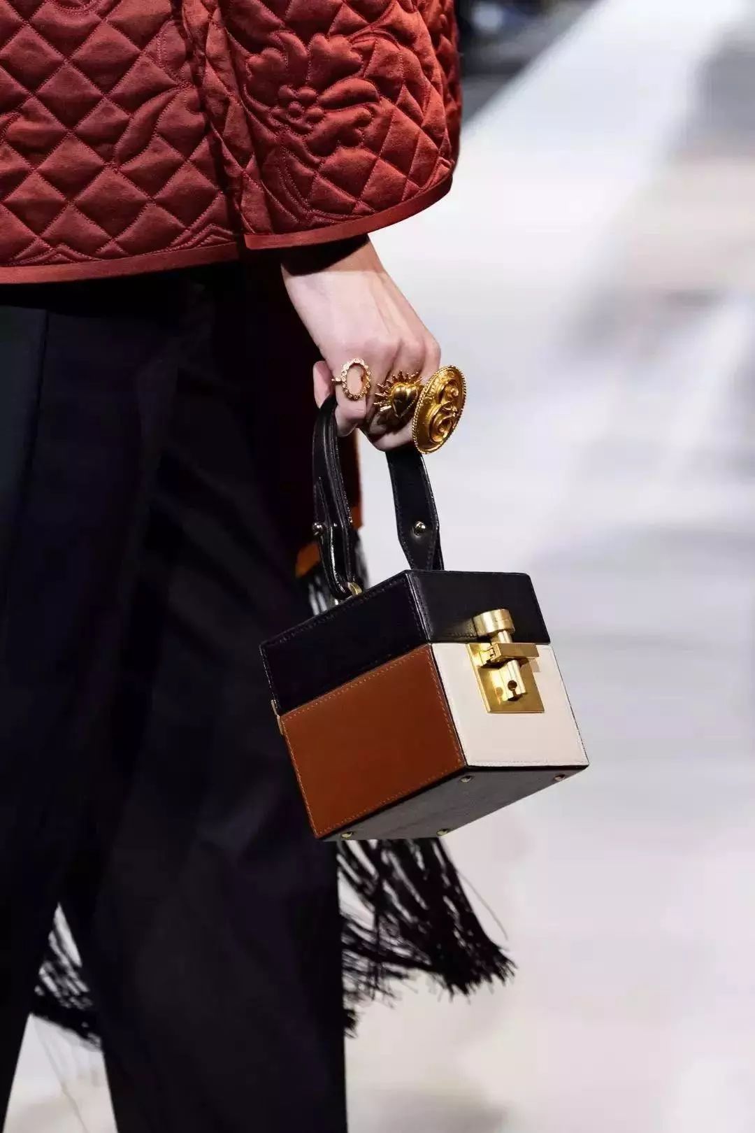 新款包来了超高级,新春季流行包包