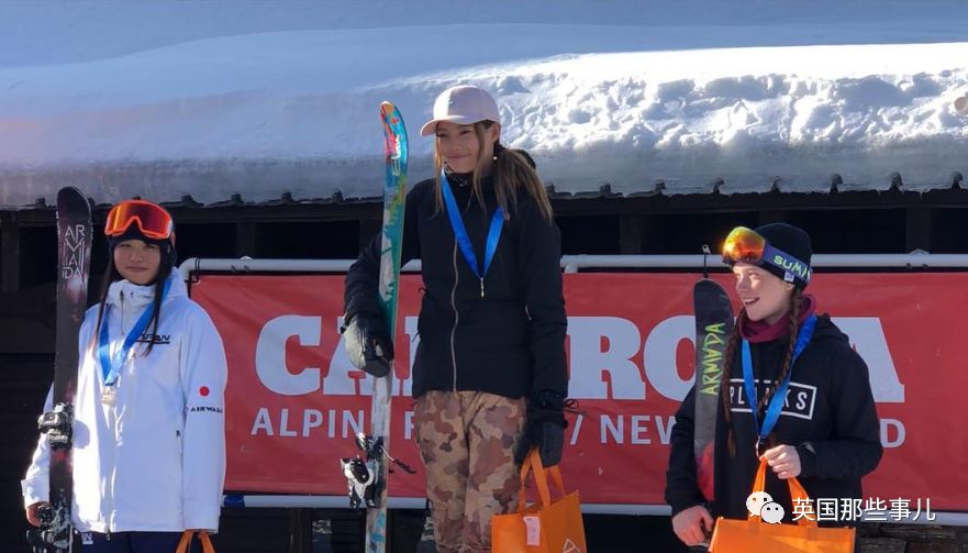 15岁华裔小姑娘获得世界冠军,15岁少女放弃美籍回国