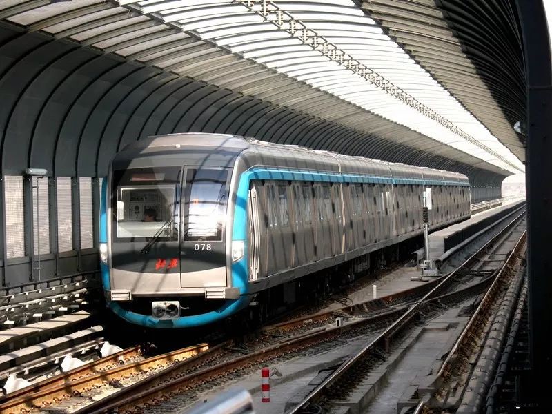 京港地铁首线开通10年4条线路安全运送乘客49.7亿人次