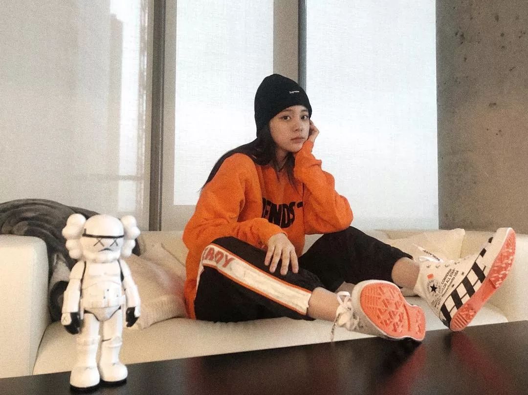 杨幂带货新成就,杨幂被称之为带货王