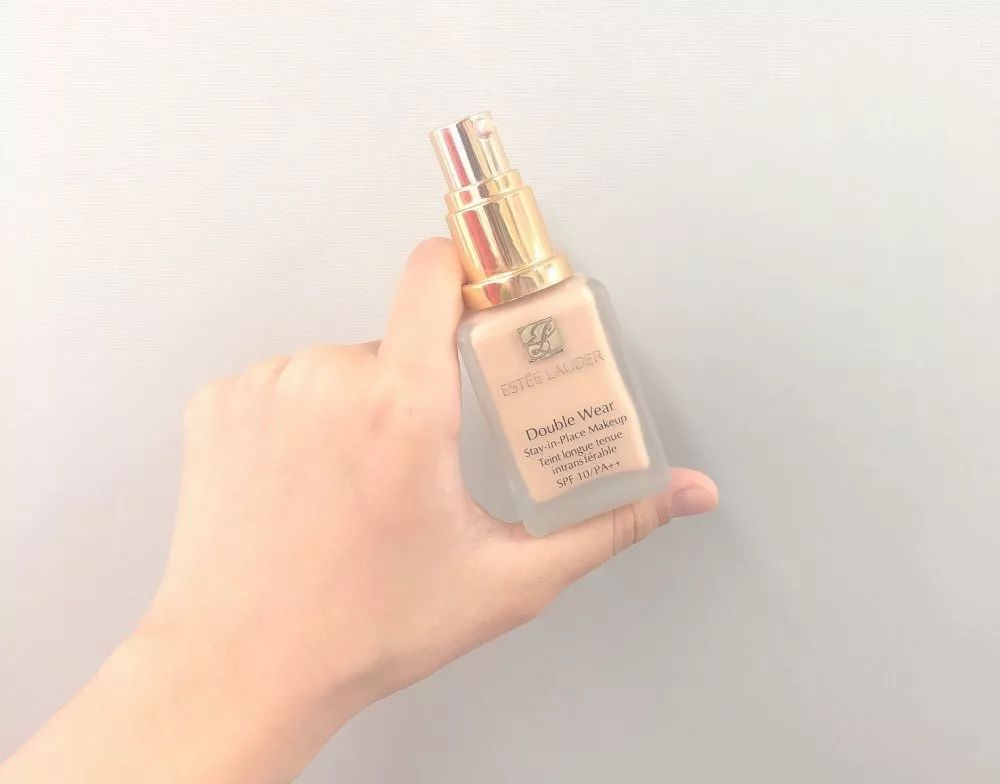 编辑部翻包|90—00的编辑们到底在用什么美妆好物?(一)(文末有福利)