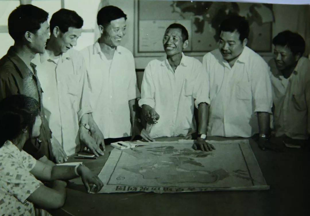 蒋仲平视频,共青垦殖场蒋仲平