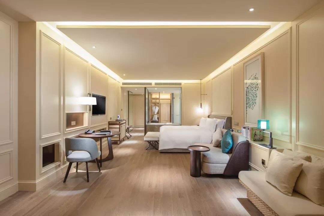 听海钻山堡端庄，偷心大连