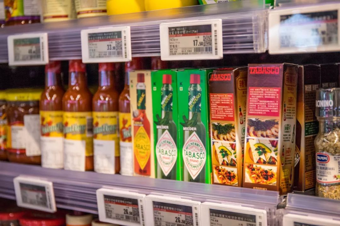 拿着3000的工资环游世界,没钱怎么去环游世界