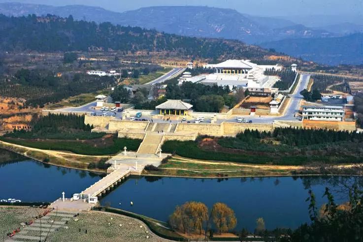 延安旅游值得去的地方,三十年代青年去的地方延安