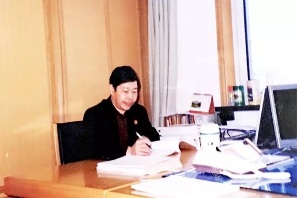 河南李庆军模范法官,李庆军模范法官